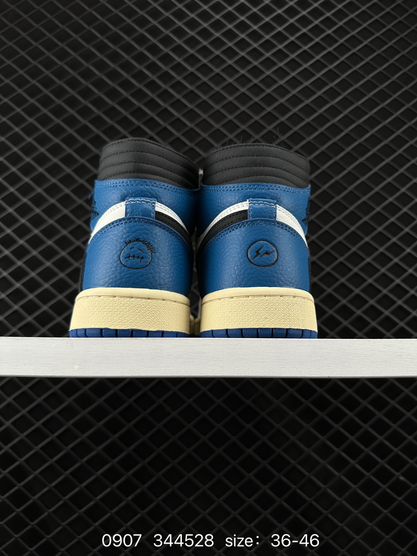 Air Jordan 1 HIGH AJ1